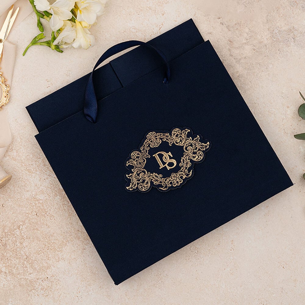 Düğün Davetiyesi Er-505108 | Lacivert Renk Çanta Zarflı Karton Mühürlü Kalın Lüks Davetiye