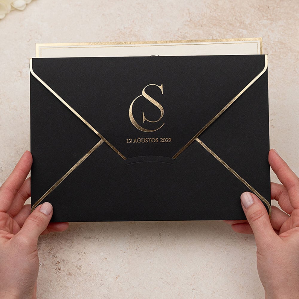 Düğün Davetiyesi Er-505132 | Altın Varak Çerçeveli Siyah Zarflı Modern Davetiye