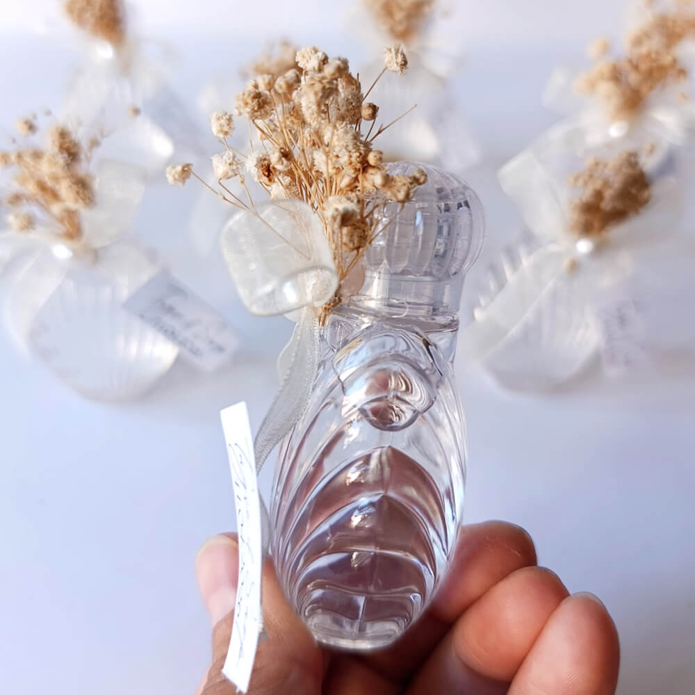 Nikah Şekeri Hediyeliği Kolonya Şişesi Nks-301A Cipso Çiçekli Yuvarlak Kapaklı 40cc Plastik İstiridye Şişe