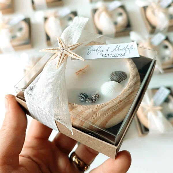 Nikah Hediyeliği Asetat Kutu İçerisinde Deniz Kabuklu Ahşap Tabak Mumluk Nks-293