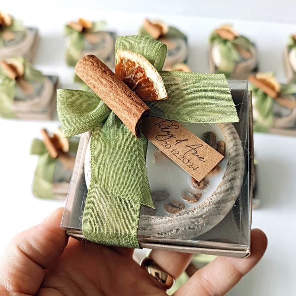 Nikah Hediyeliği Asetat Kutu İçerisinde Kahve Çekirdekli Ahşap Tabak Mumluk Nks-294