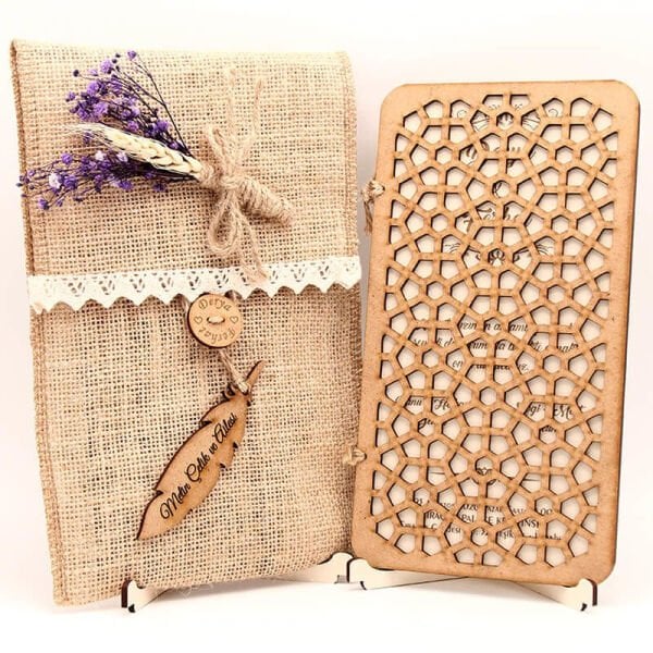 Ahşap Düğün Davetiyesi Modelleri Bal Peteği Desenli Ahşap Davetiye AHD-3031a