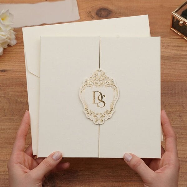 Düğün Davetiyesi Er-505104 | Krem Renk Karton Mühürlü Kalın Lüks Davetiye