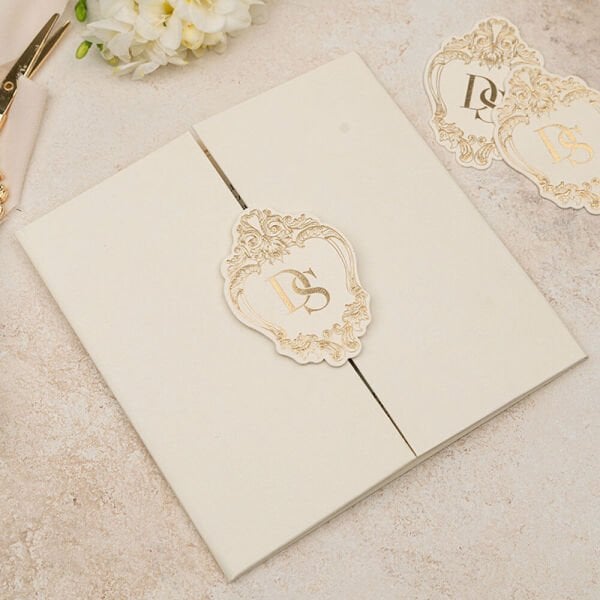 Düğün Davetiyesi Er-505104 | Krem Renk Karton Mühürlü Kalın Lüks Davetiye