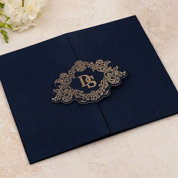 Düğün Davetiyesi Er-505108 | Lacivert Renk Çanta Zarflı Karton Mühürlü Kalın Lüks Davetiye