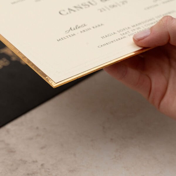 Düğün Davetiyesi Er-505136 | Siyah Zarflı Kalın Lüks Davetiye