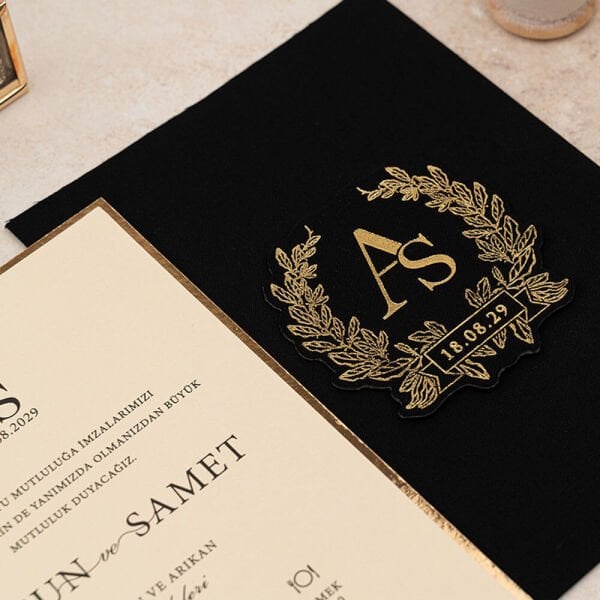 Düğün Davetiyesi Er-505134 | Siyah Renk Zarflı Karton Mühürlü Kalın Lüks Davetiye