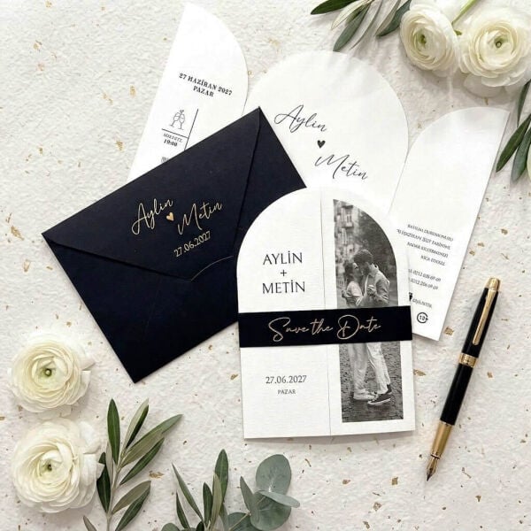 Düğün Davetiyesi Ar-602618Z Krem Renk Siyah Zarflı Gelin Damat Fotoğraflı Davetiye