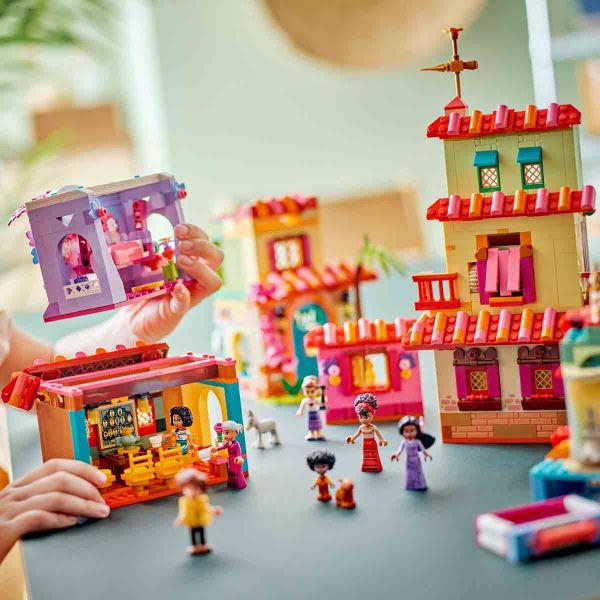 LEGO Disney Enkanto Sihirli Madrigal Evi LDP-43245