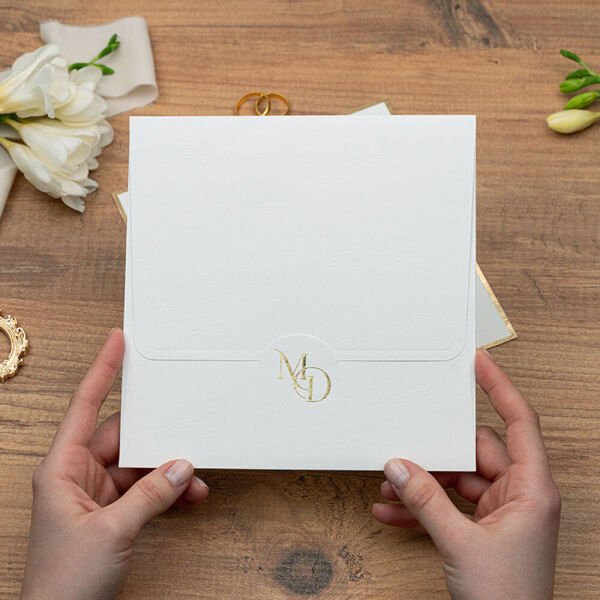 Düğün Davetiyesi Er-505117 | Deri Desen Zarflı Kare Modern Davetiye