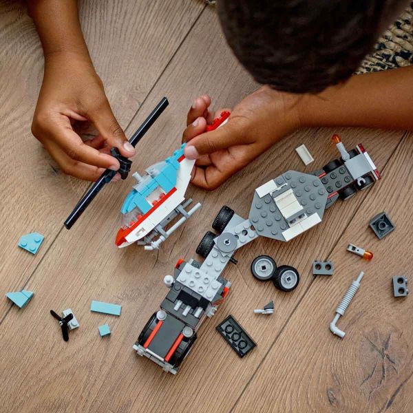 LEGO Creator Helikopterli Açık Kasa Kamyon LCR-31146