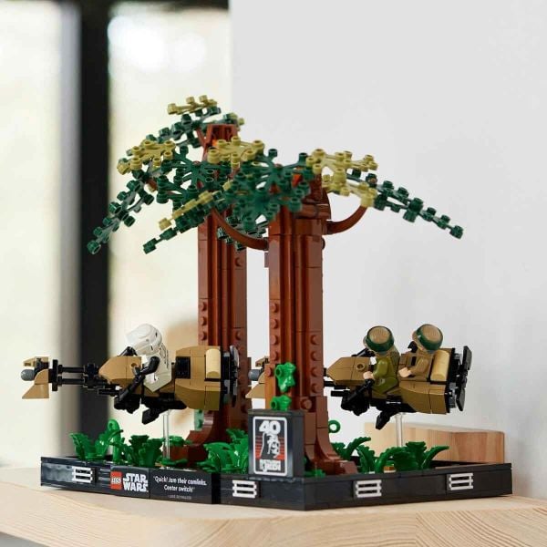 LEGO Star Wars Endor Hız Motoru Takibi Dioraması LSW-75353
