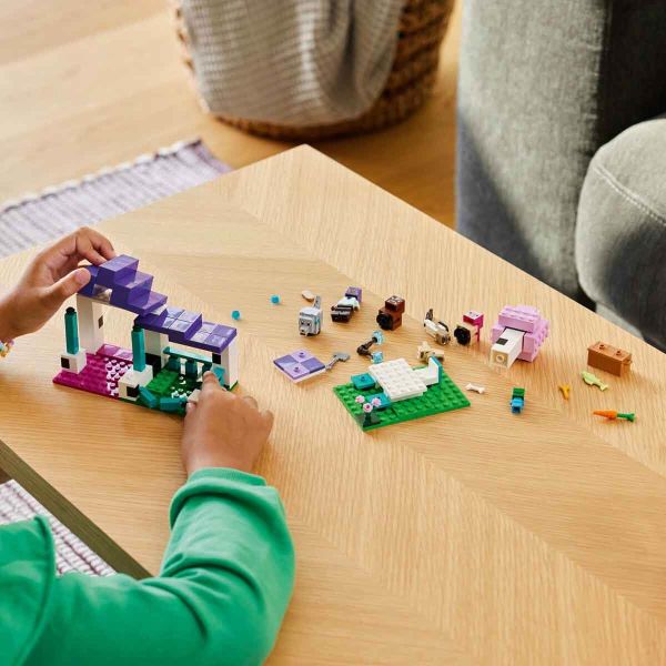 LEGO Minecraft Hayvan Barınağı LMC-21253 Oyuncak Seti