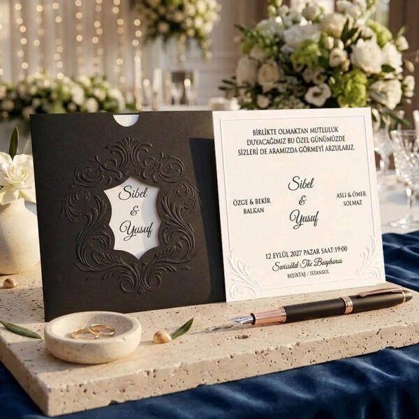 Düğün Davetiyesi Ar-602632 Kabartma Çerçeveli Pencereli Siyah Zarflı Kare Davetiye