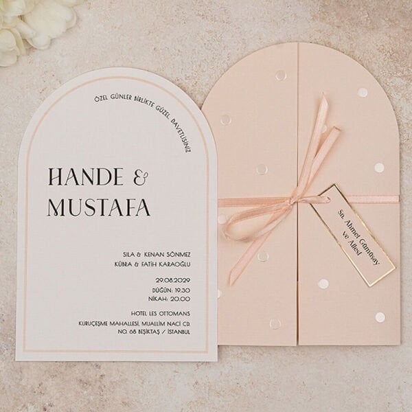 Düğün Davetiyesi Er-505144a Oval Kesim Pembe Renk Zarf Kurdeleli İlginç Davetiye