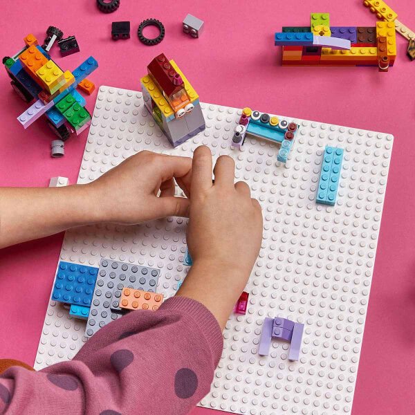 LEGO Classic Beyaz Plaka Yardımcı Yer Zemini LCS-11026