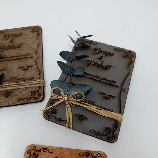 Düğün Davetiyesi Modelleri Okaliptus Detaylı Ahşap Davetiye AHD-202601-2 Gri - 11x16 cm