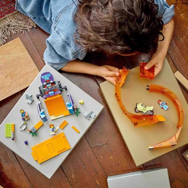 LEGO City Şempanze Yumruğu Gösteri Çemberi LCT-60338 Oyuncak Seti