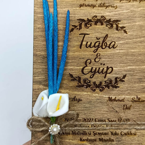 Düğün Davetiyesi Gala Çiçek ve Solucan Otlu Ahşap Davetiye AHD-202605 11x16 cm - Ceviz