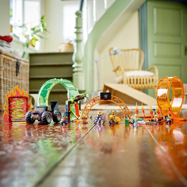 LEGO City Çift Çemberli Gösteri Arenası LCT-60339 Oyuncak Seti