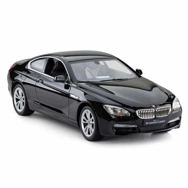 BMW 6 Işıklı 34 cm Uzaktan Kumandalı Araba RST-42600 Siyah