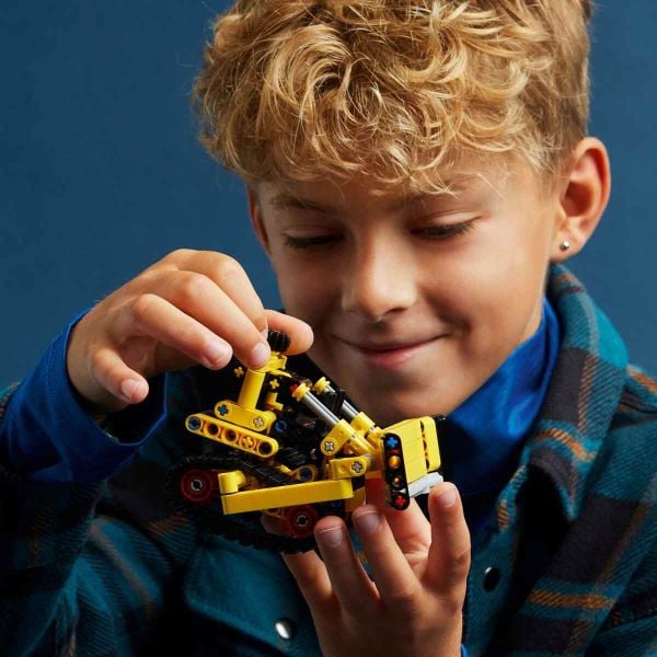 LEGO Technic Ağır İş Buldozeri LTC-42163 Oyuncak Seti