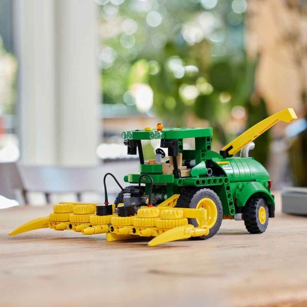 LEGO Technic John Deere 9700 Silaj Makinesi LTC-42168 Oyuncak