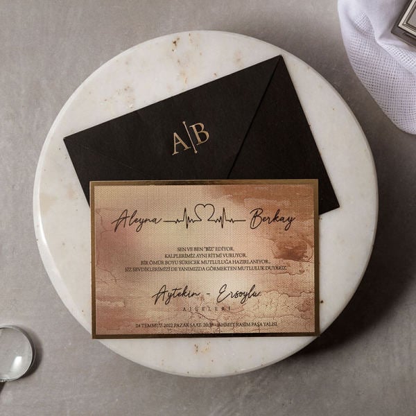 Düğün Davetiyesi İkw-40481 | Siyah Zarflı Kabartma Dokulu Modern Davetiye