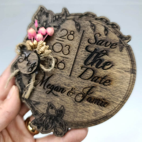 Düğün Davetiyesi Çiçek Motifi Kesim Ahşap Davetiye Magnet AHD-202618 12x12 cm - Koyu Ceviz