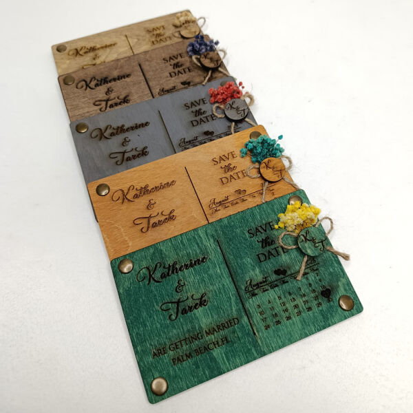Düğün Davetiyesi AHD-202619 Takvimli 4 Köşe Perçinli Ahşap Davetiye 10x16 cm - Ceviz