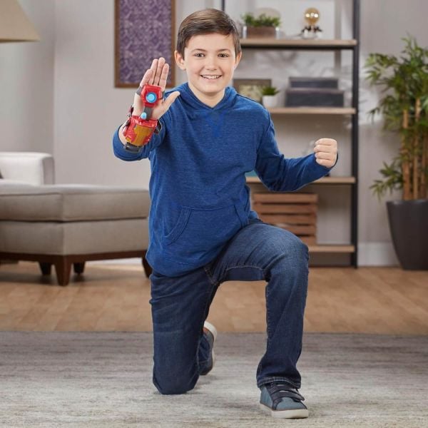 NERF AVENGERS Iron Man Dart Sünger Fırlatıcı E4394