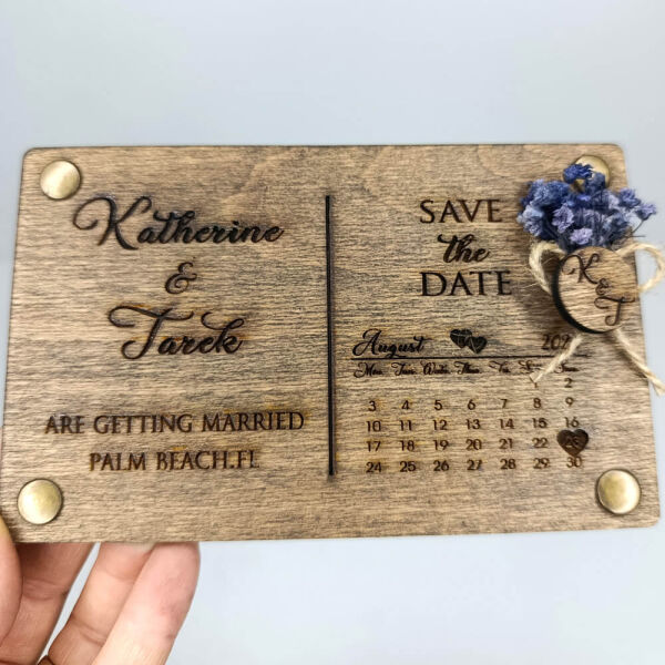 Düğün Davetiyesi AHD-202619 Takvimli 4 Köşe Perçinli Ahşap Davetiye 12x19 cm - Koyu Ceviz