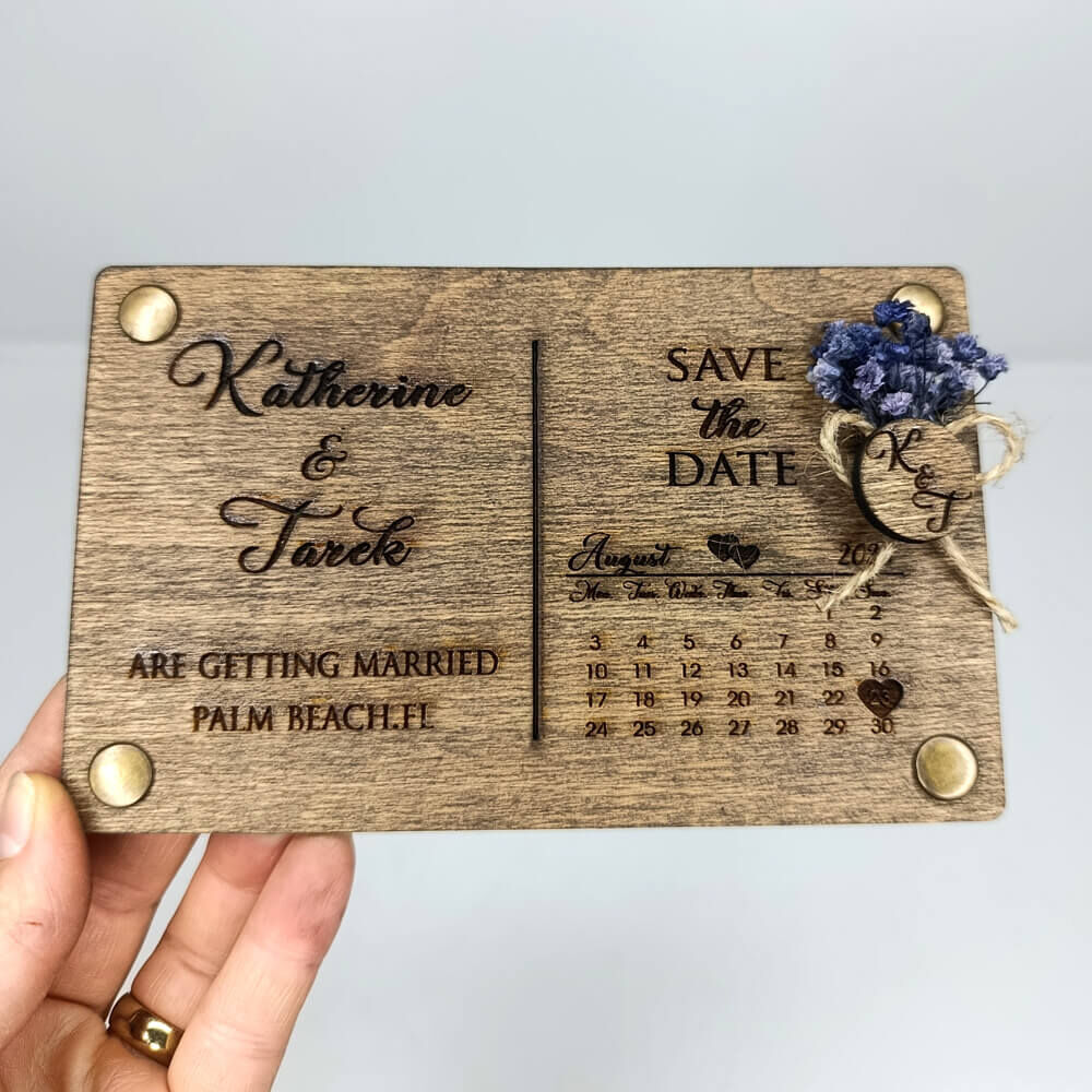 Düğün Davetiyesi AHD-202619 Takvimli 4 Köşe Perçinli Ahşap Davetiye 12x19 cm - Koyu Ceviz