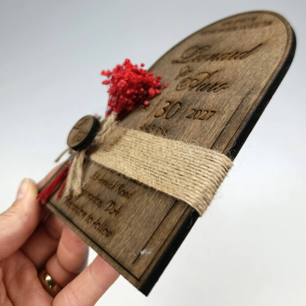 Düğün Davetiyesi AHD-202620 Üst Oval Kubbe Kesim Ahşap Davetiye 13x19 cm - Koyu Ceviz