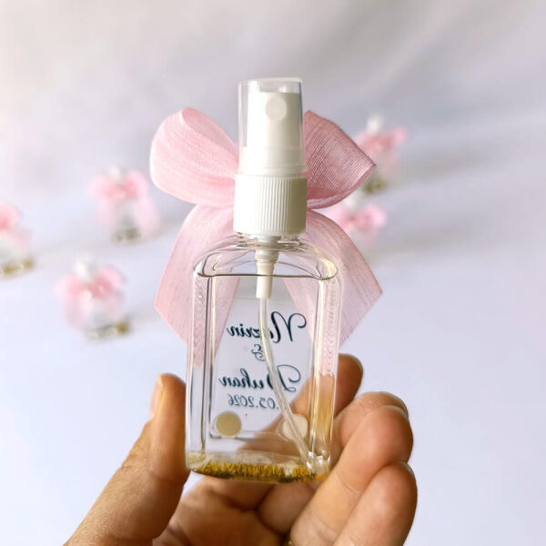 Nikah Şekeri Hediyeliği Sprey Kapaklı Kolonya Şişesi Nks-303B Dikdörtgen Plastik 50cc Şişe