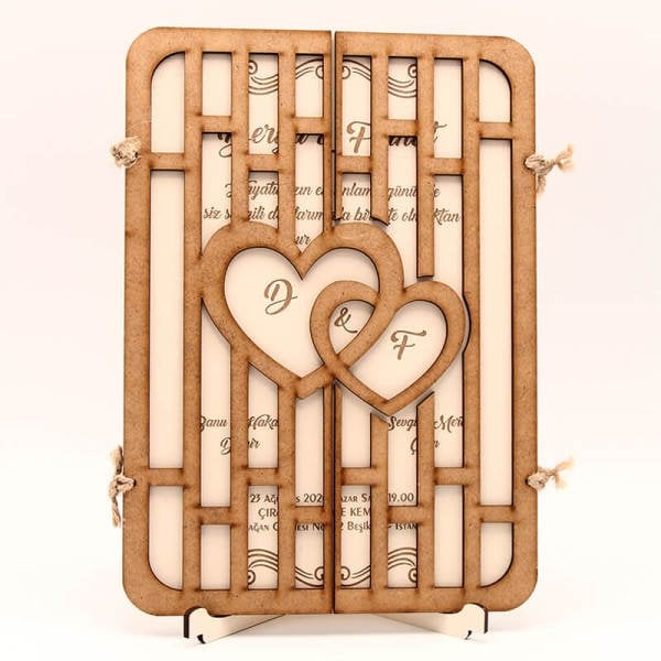 Ahşap Düğün Davetiyesi | AHD-3009 Çift Kalp Desenli Ahşap Davetiye