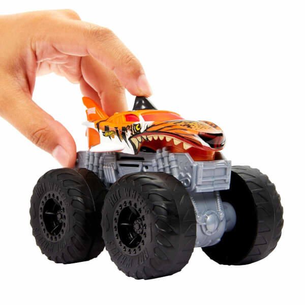 Hot Wheels Monster Trucks Kükreyen Arabalar Serisi HDX60 Tiger Shark-Turuncu