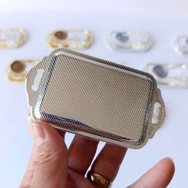 Nikah Şekeri Nks-316B Mühürlü Madlen Çikolata ve Kalp Şekerli Gümüş Metal Mini Tepsi