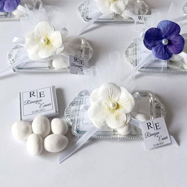 Nikah Şekeri Nks-317B Madlen Çikolata ve Badem Şekerli Gümüş Metal Mini Tepsi