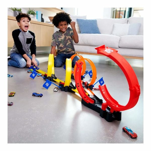 Hot Wheels Çok Çemberli Yarış HDR83 Yarış Pisti ve Fırlatma Rampaları