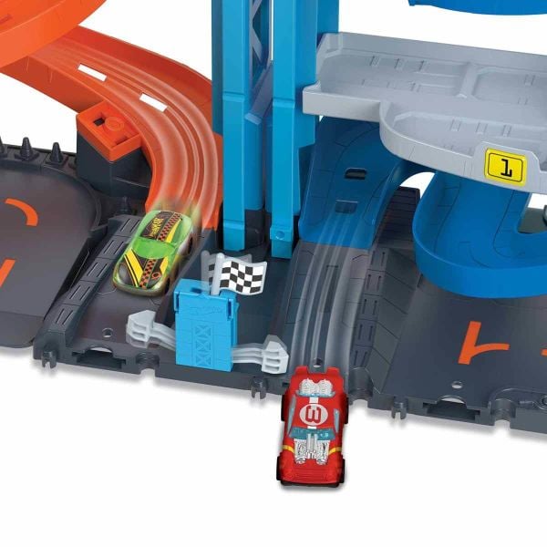 Hot Wheels Heyecanlı Yarış Kulesi HKX43 Fırlatma Rampaları