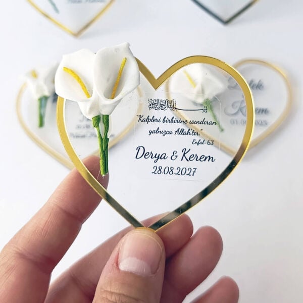 Nikah Şekeri Hediyeliği Nks-331B Gold Aynalı Pleksi Çerçeveli Şeffaf Kalp Magnet