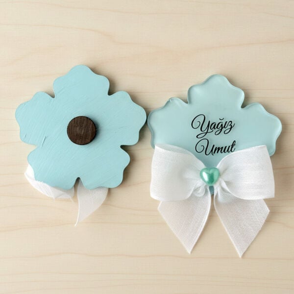Bebek Şekeri Hediyeliği Bebe-334M Sakura Çiçeği Arkası Mavi Şeffaf Pleksi Magnet