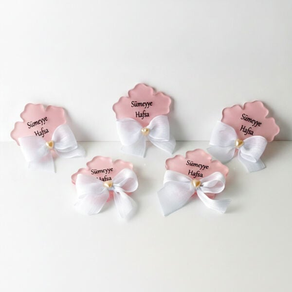 Bebek Şekeri Hediyeliği Bebe-334P Sakura Çiçeği Arkası Pembe Şeffaf Pleksi Magnet