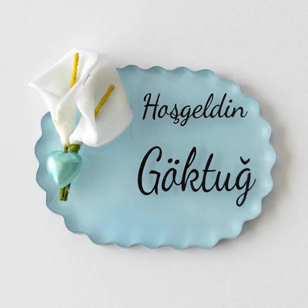 Bebek Şekeri Hediyeliği Bebe-336M Gala Çiçekli Arkası Mavi Tırtıklı Elips Pleksi Magnet