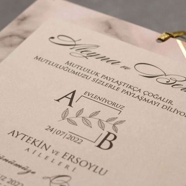 Düğün Davetiyesi İkw-40440 | Pastel Renkli Mermer Görünümlü Kare Modern Davetiye