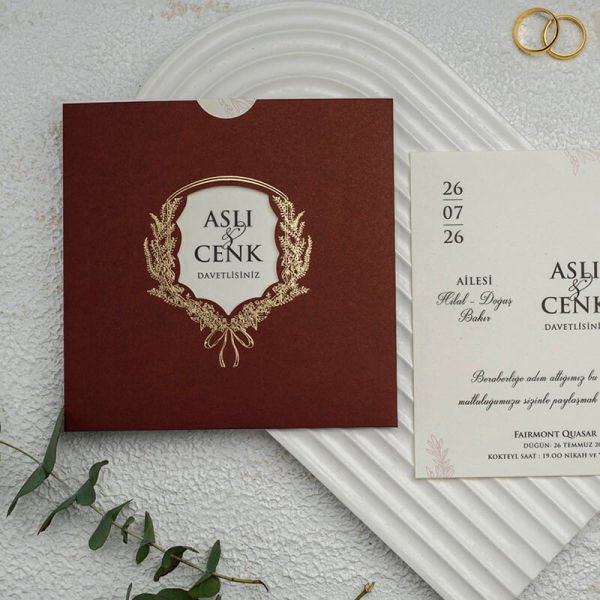 Bordo Renk Pencereli Zarflı Kare Modern Düğün Davetiyesi Ekn-4764