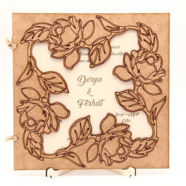 Ahşap Düğün Davetiyesi Modelleri 4 Gül Motifli Ahşap Davetiye AHD-3068b