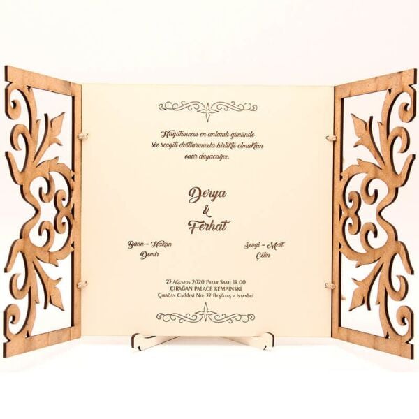 Ahşap Düğün Davetiyesi Modelleri Kraliyet Arma Desenli Davetiye AHD-3072c