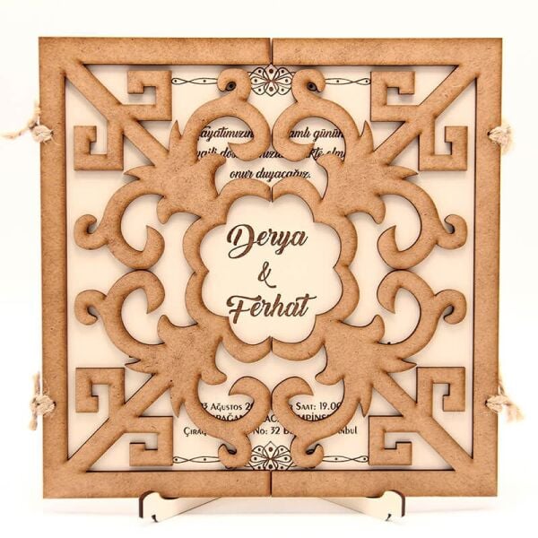 Ahşap Düğün Davetiyesi Modelleri Papatya Göbeği Pencereli Davetiye AHD-3073b
